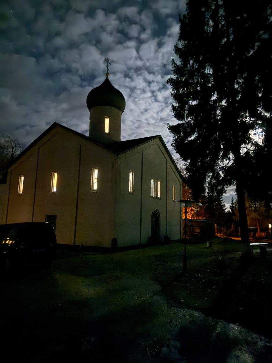 Освещение в храме